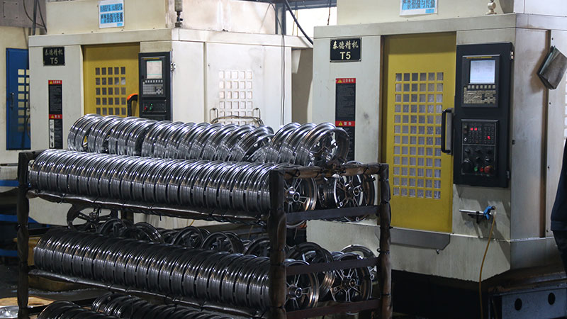 Velg Ban Aluminium Sesuai Kebutuhan
